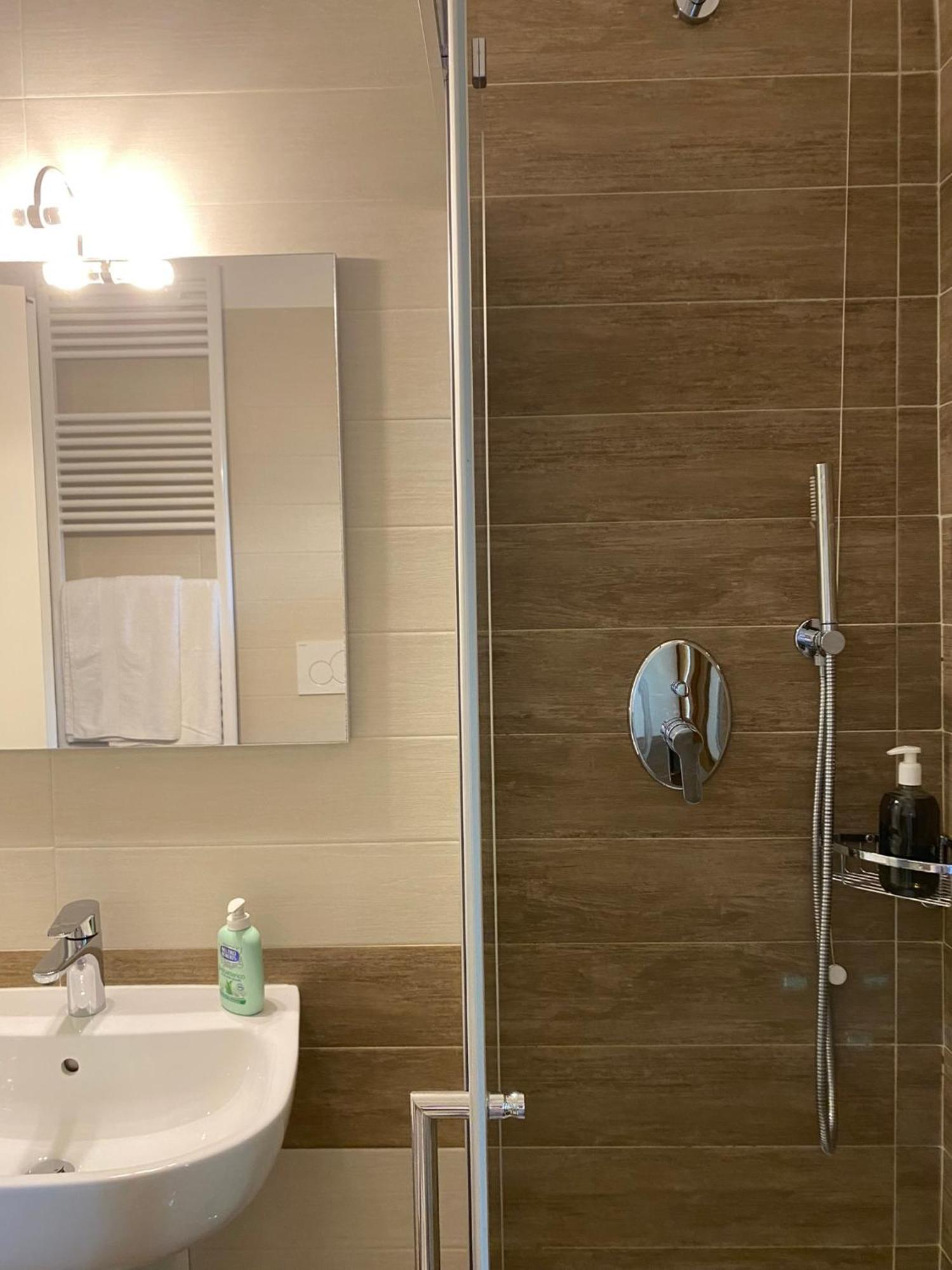 Holiday Home Giaron 罗索利纳 外观 照片